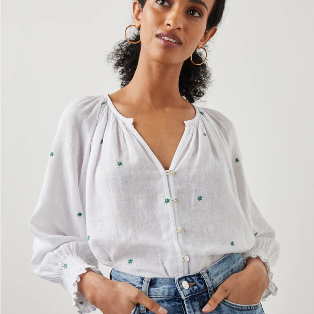 RAILS Mariah Top  Green Daisy Embroidery